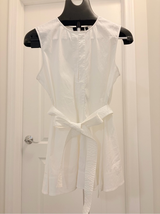 Theory Tops - Theory White Sleeveless top